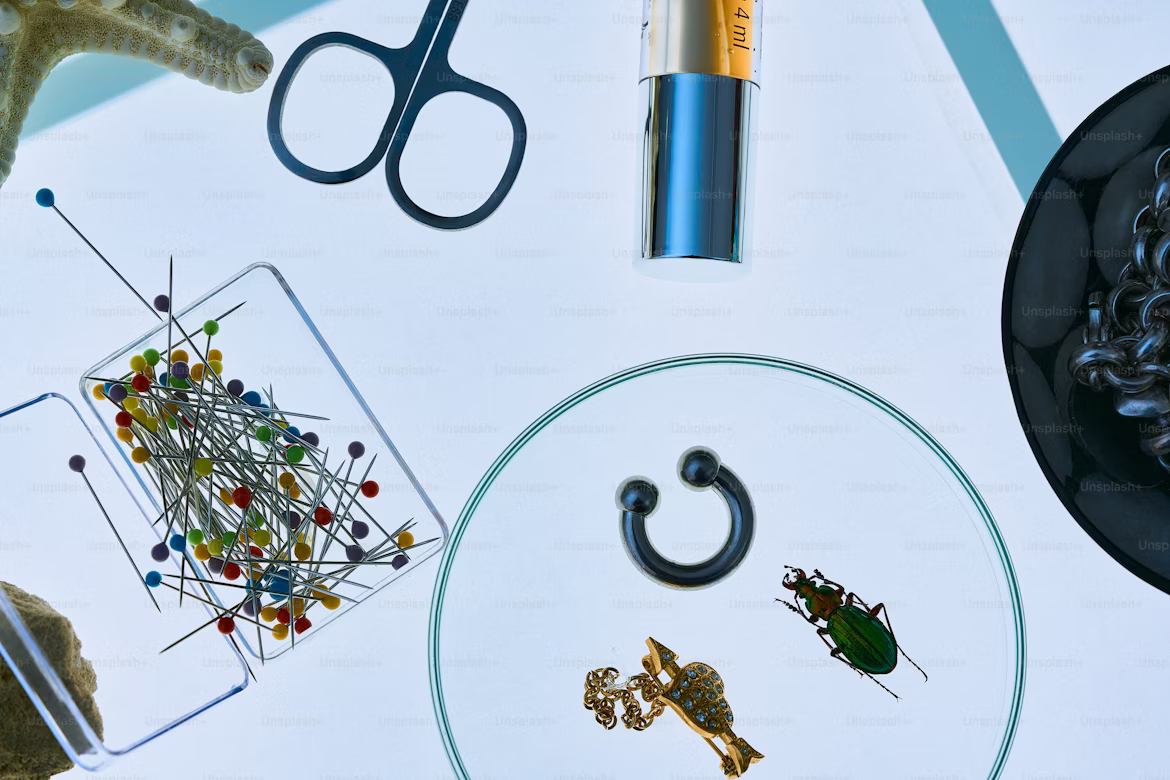 Ira Luxe piercing jewellery — comfort and wear detail